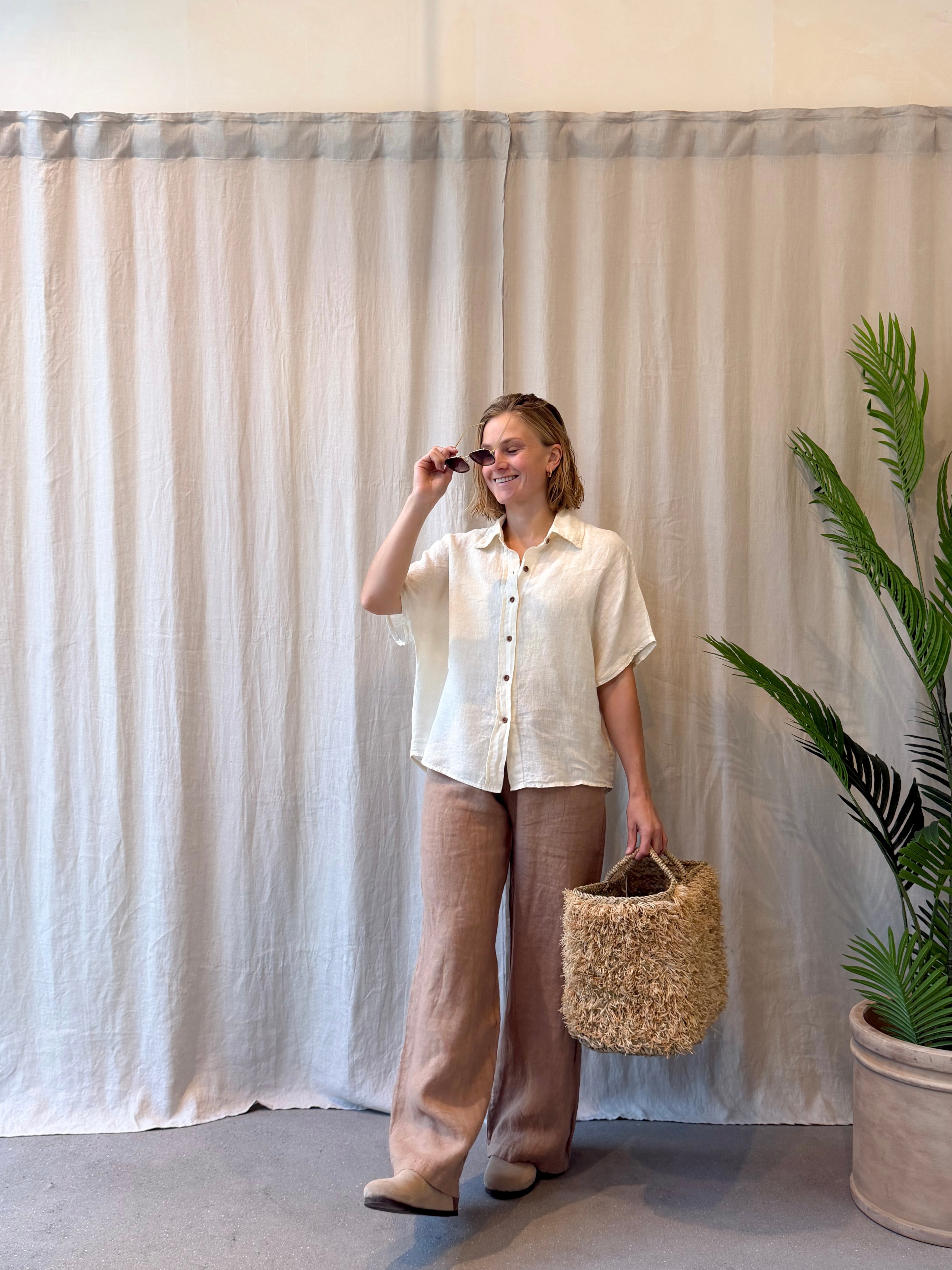 Céfalu linen blouse