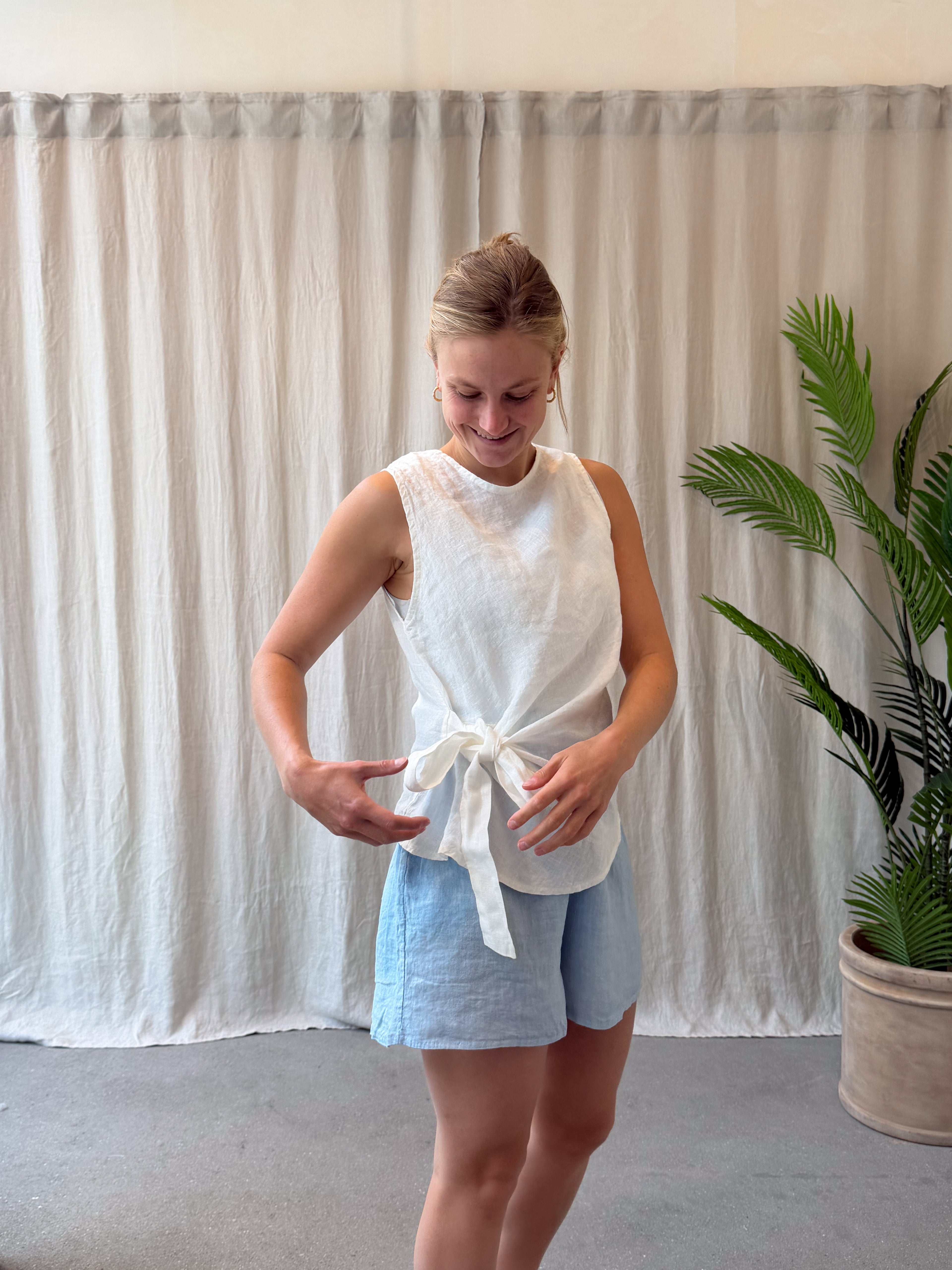 Lucca linen top