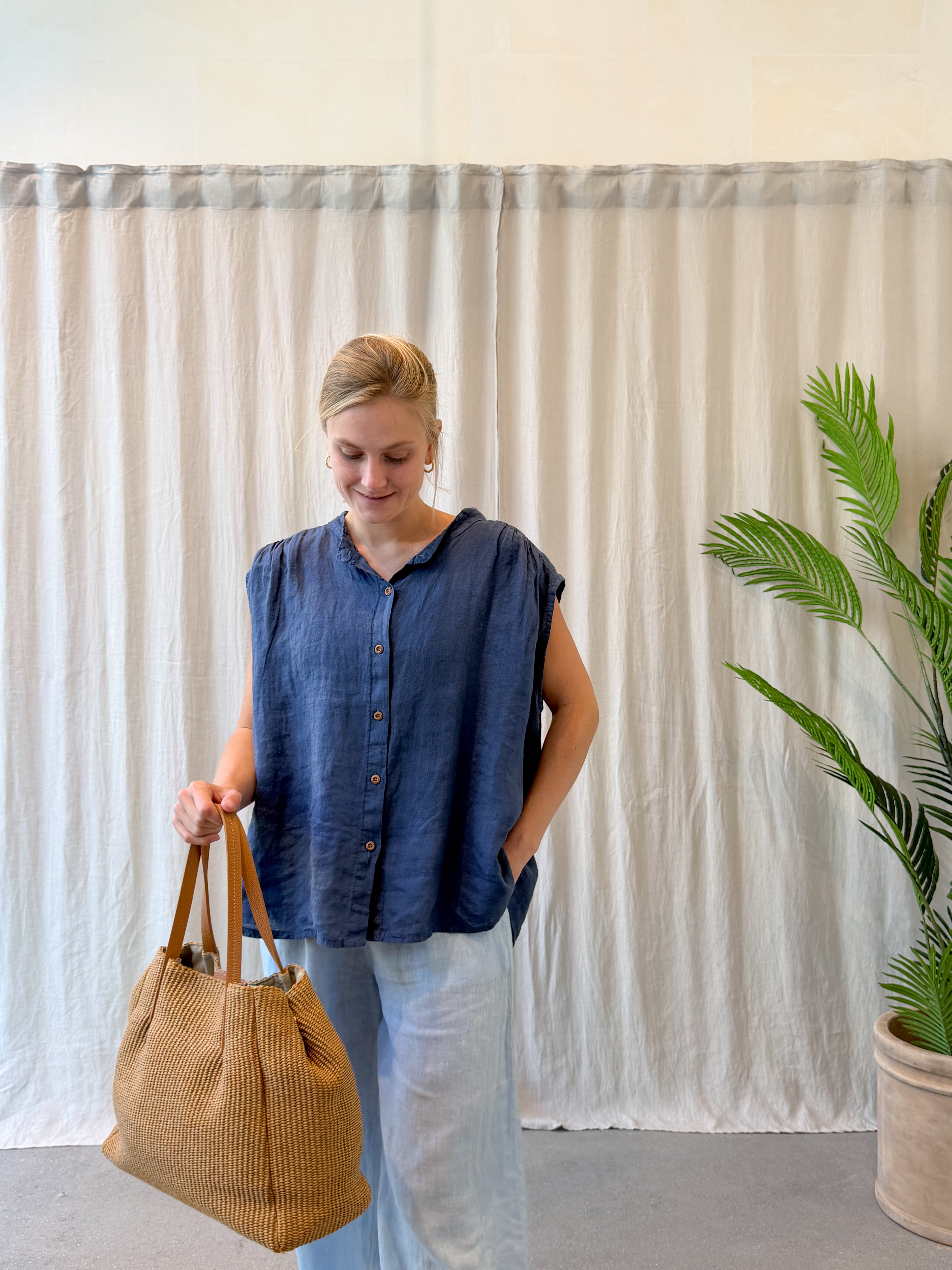 Lecce linen blouse