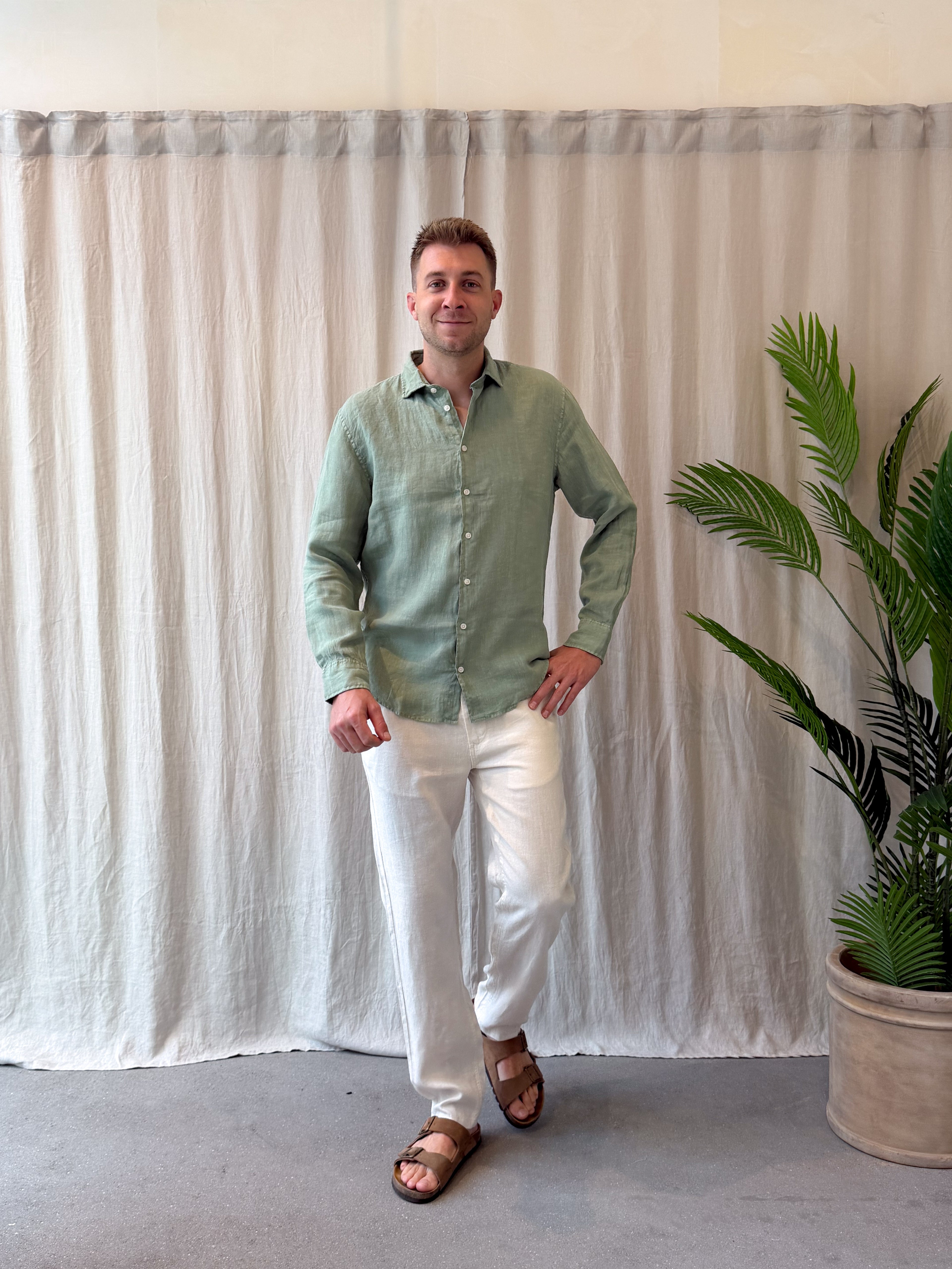 Menton linen shirt