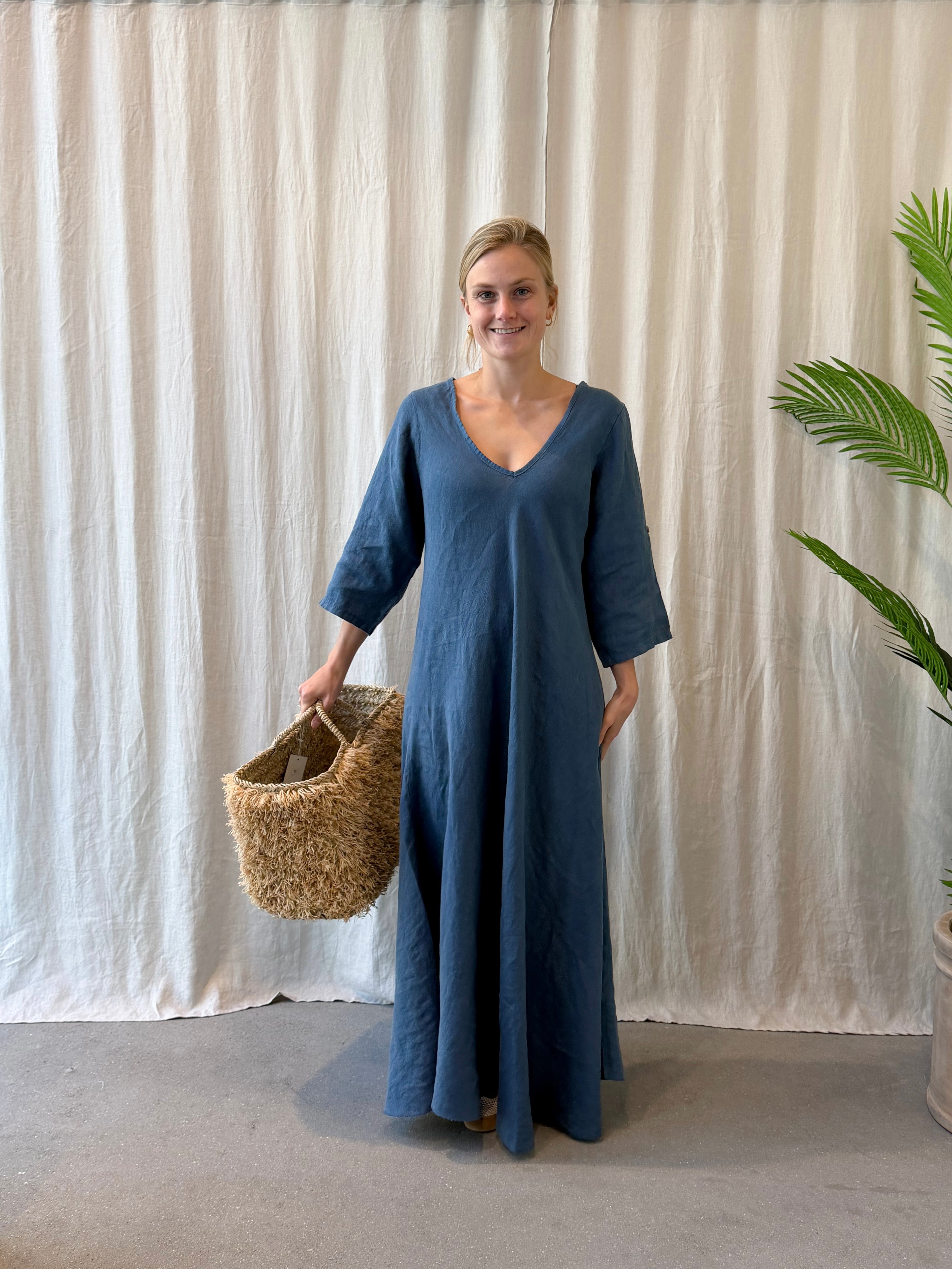 Corniglia linen dress