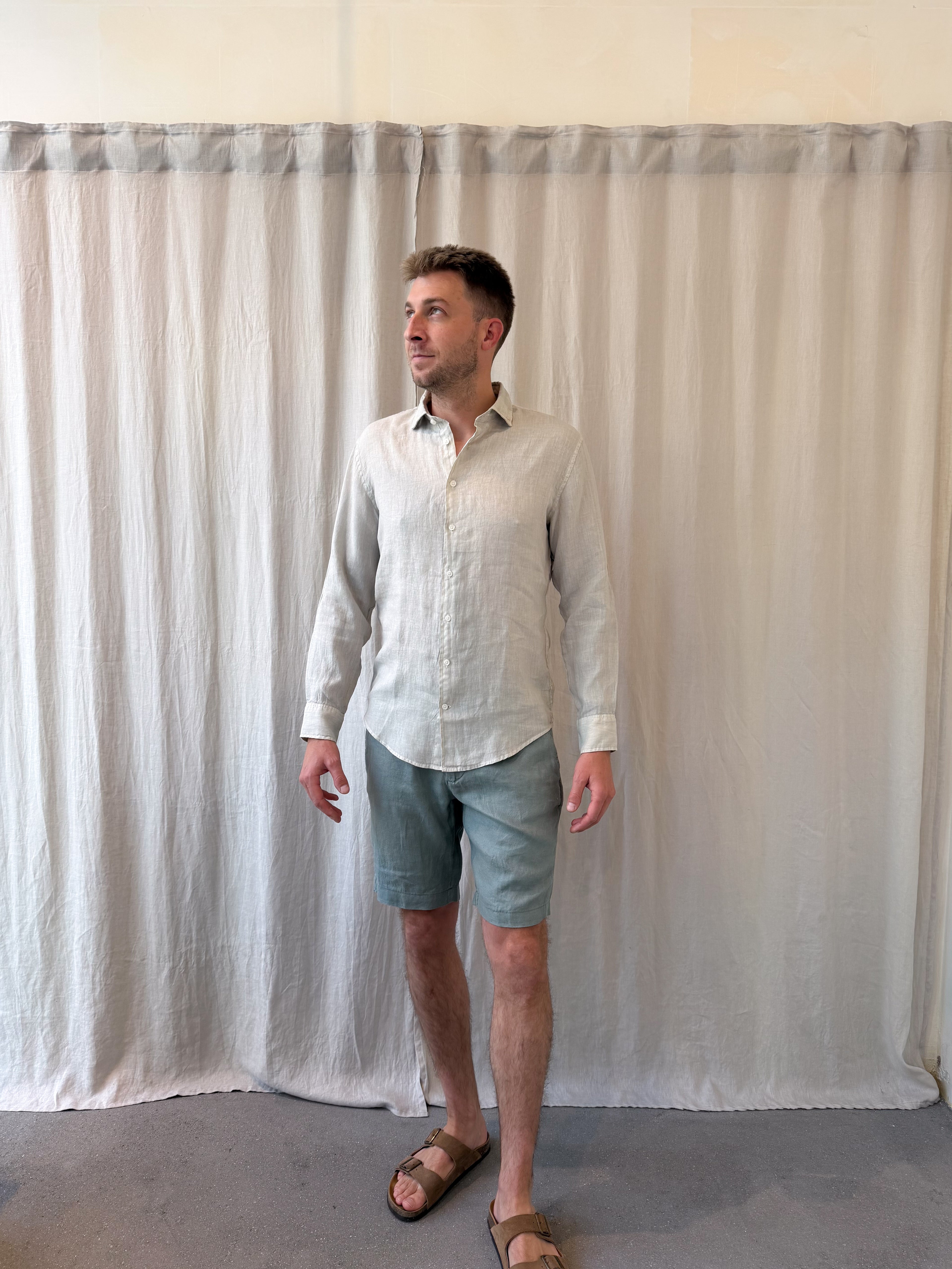 Antibes linen short