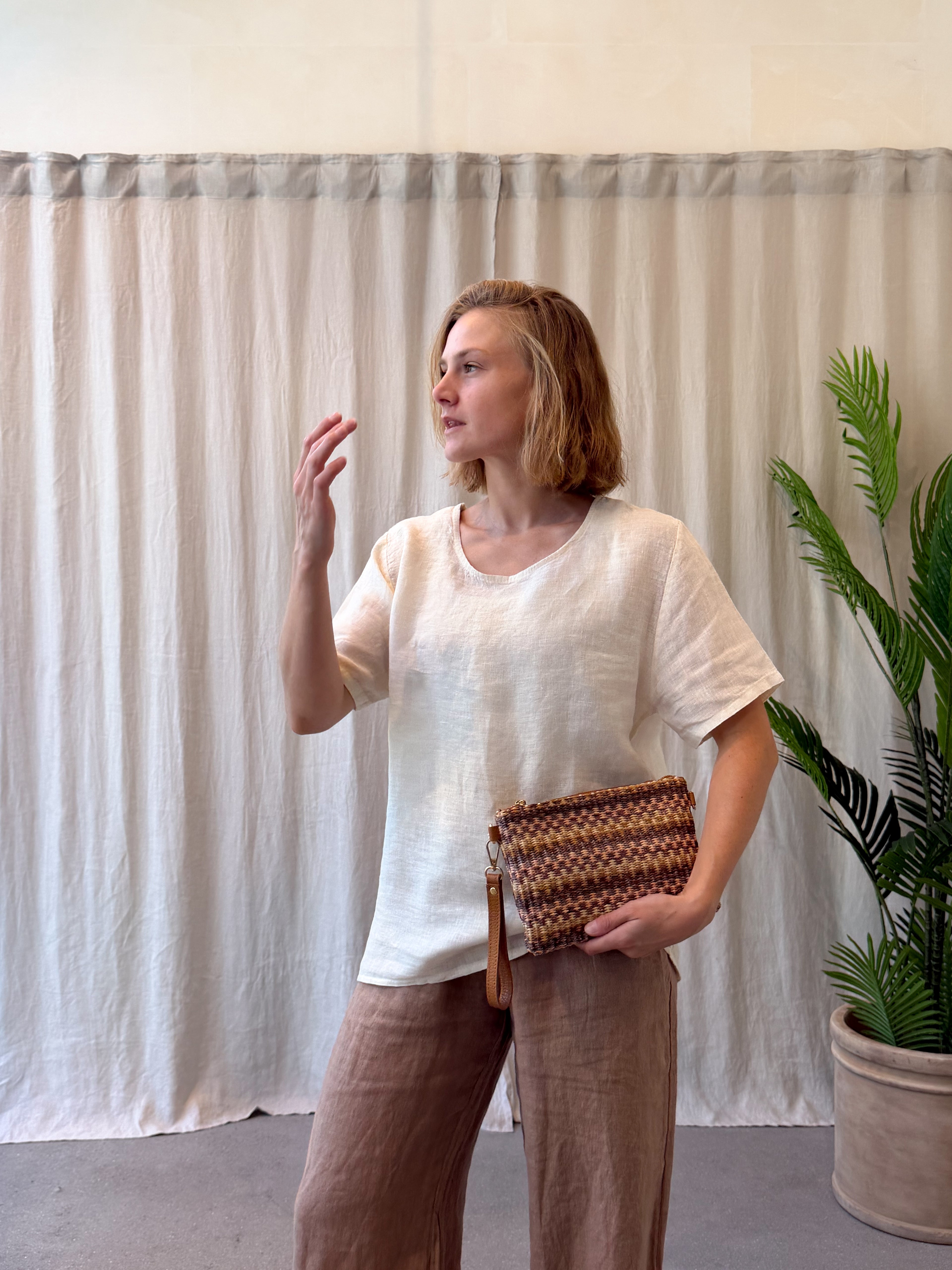 Monopoli basic linen shirt