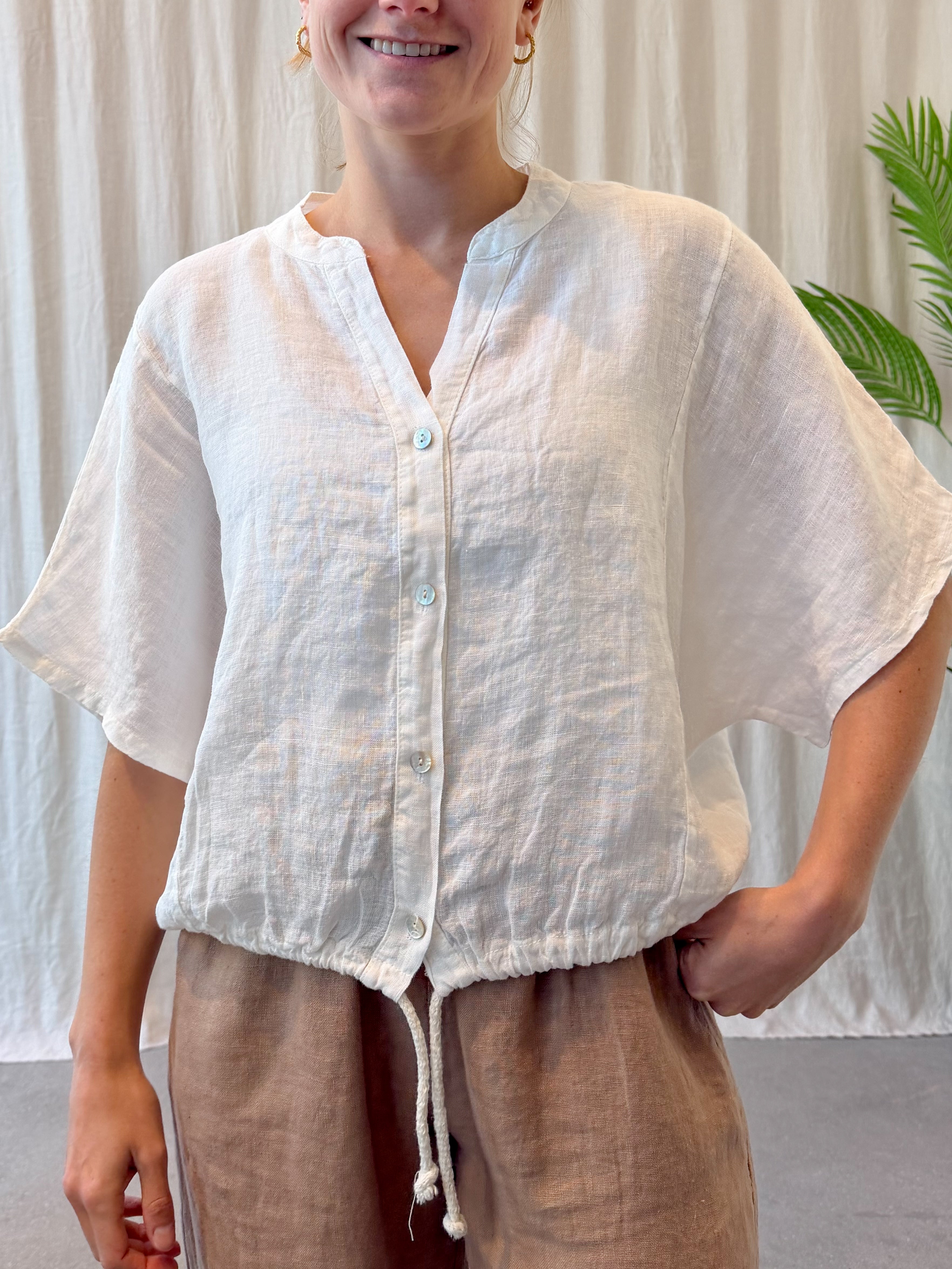 Manarola linen blouse