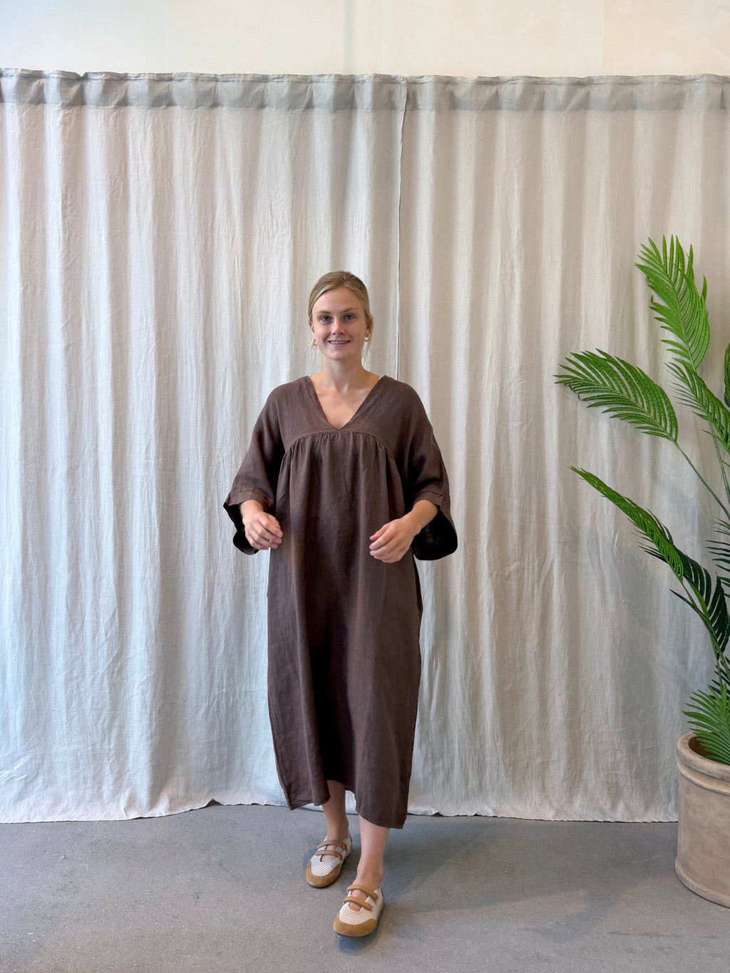 Monterosso linen dress