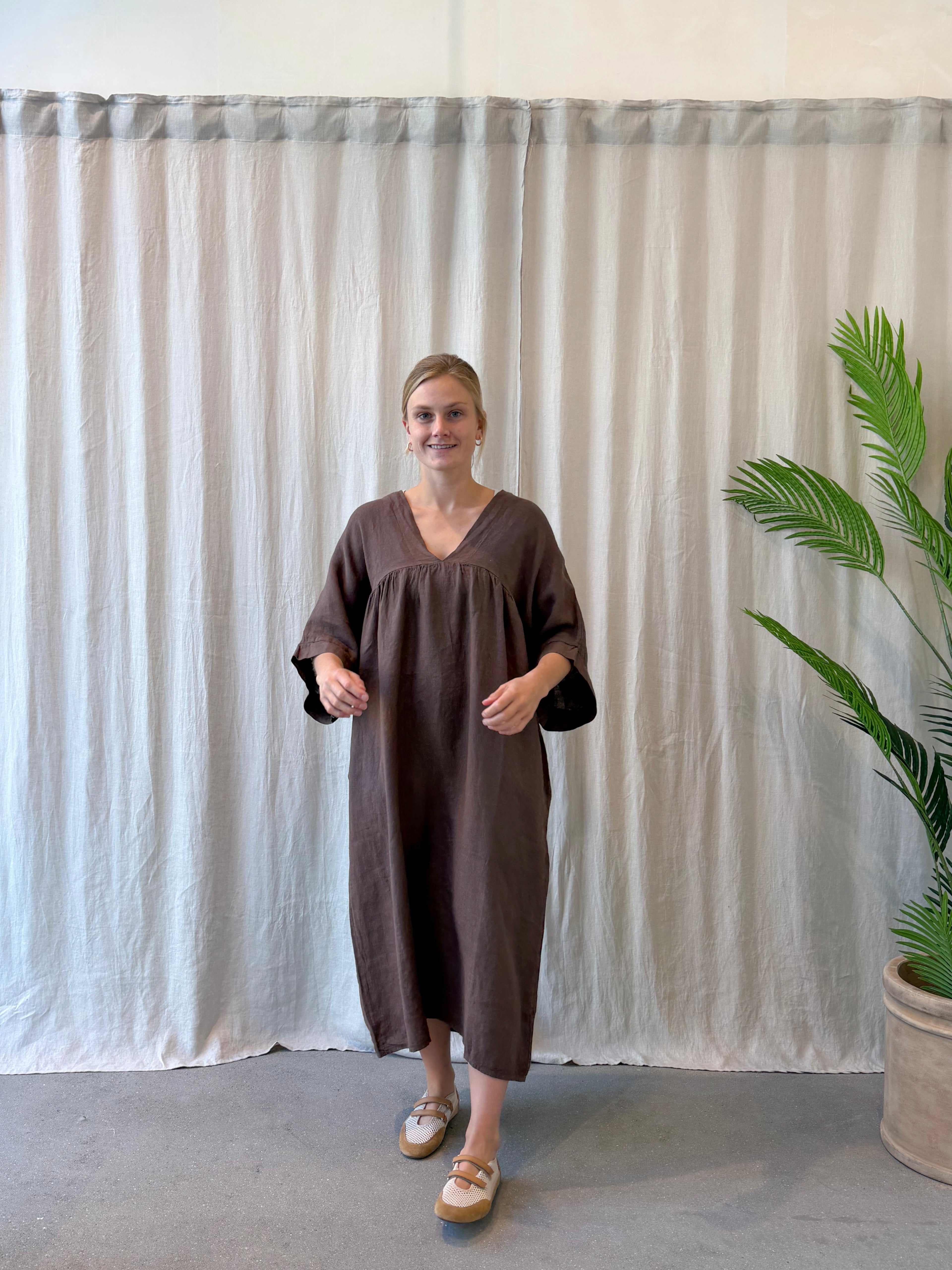 Monterosso linen dress